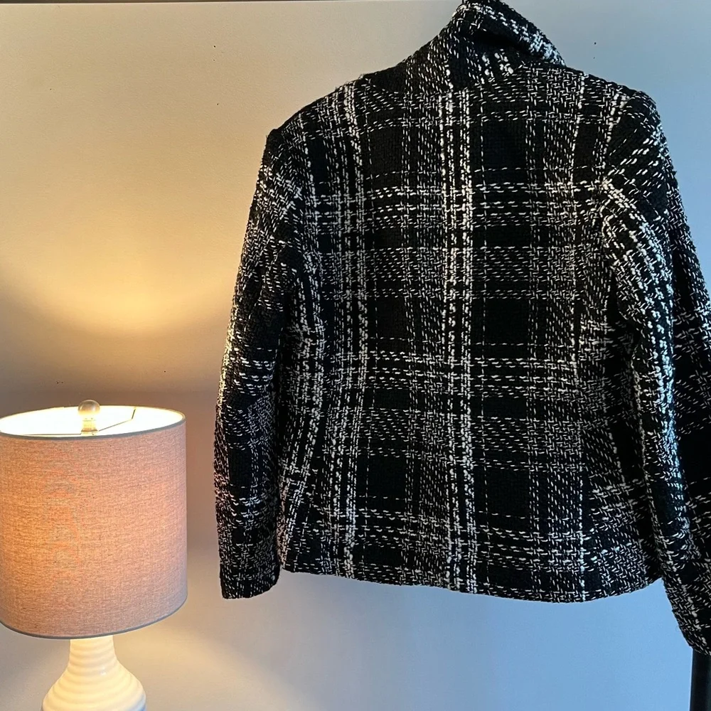 ELIE TAHARI Black and White Plaid Tweed Blazer Jacket - Picture 7 of 10